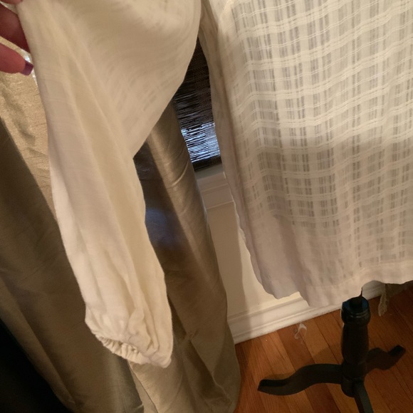 Beautiful Tunic NWOT - Picture 3 of 4